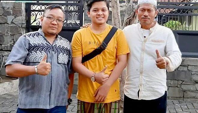Ayi: Guru Terbaik Menulis Adalah Menulis Itu Sendiri