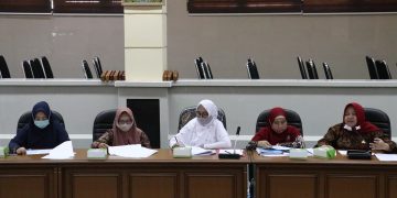 Komisi II DPRD Kota Cirebon Minta PD Farmasi Lakukan Inovasi