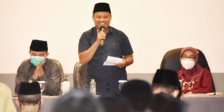 Uu Ruzhanul Memotivasi Kafilah MTQ Jabar