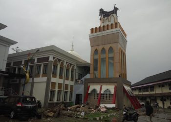 Menara Masjid Islamic Centre Indramayu Patah, Polisi Masih Dalami Penyebabnya