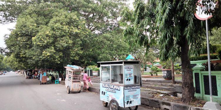 One Way Diberlakukan, Pedagang Minta Dibangun Shelter PKL