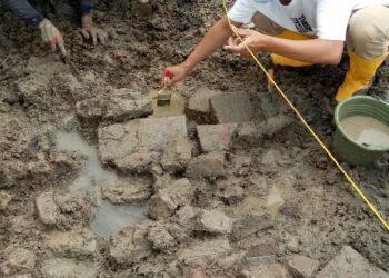BPCB Banten dan TACB Indramayu Ekskavasi Dugaan Bangunan Candi