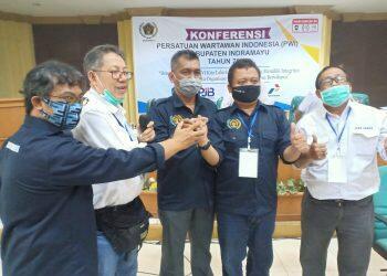Dedy Mushasih Nahkodai PWI Indramayu