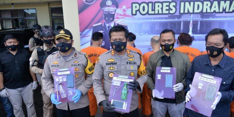 Polres Indramayu Tangkap Tangan Enam Pengedar Sabu