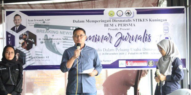 Kadiskominfo Buka Seminar Jurnalis