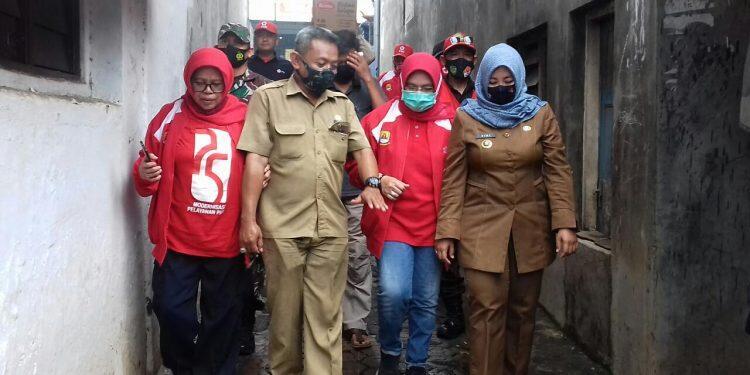 Ketua PMI Kab. Cirebon Kunjungi Daerah Terdampak Banjir