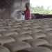 Kedelai Melambung, Produsen Tahu Limbung