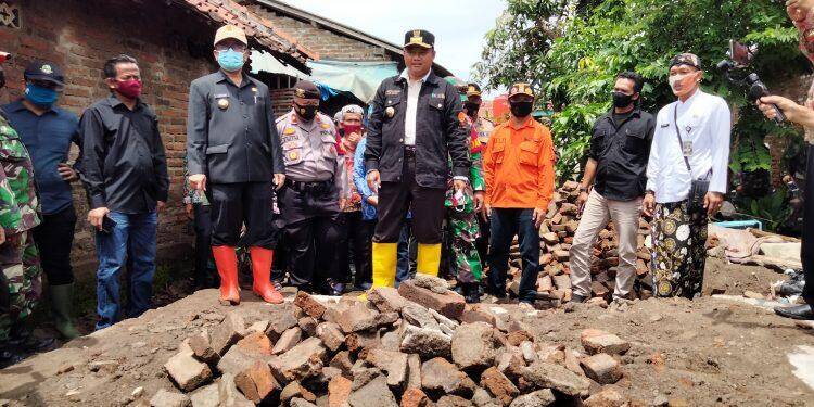 Pemulihan Bencana Puting Beliung Slangit Sangat Cepat, Wagub: Silahkan Ajukan Anggaran BTT