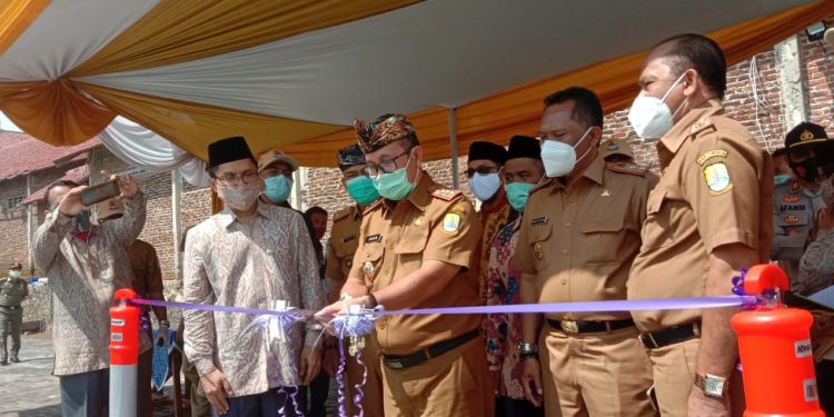 Bupati Cirebon Tinjau Hasil Akhir Proyek Tahun Anggaran 2020