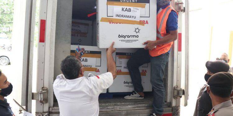 Sudah Tiba, Kabupaten Indramayu Menerima 9.200 vial Vaksin Sinovac