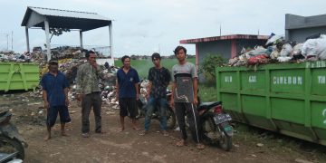 Sebabkan Bau, Warga Minta TPS Desa Astanalanggar Ditutup Sementara