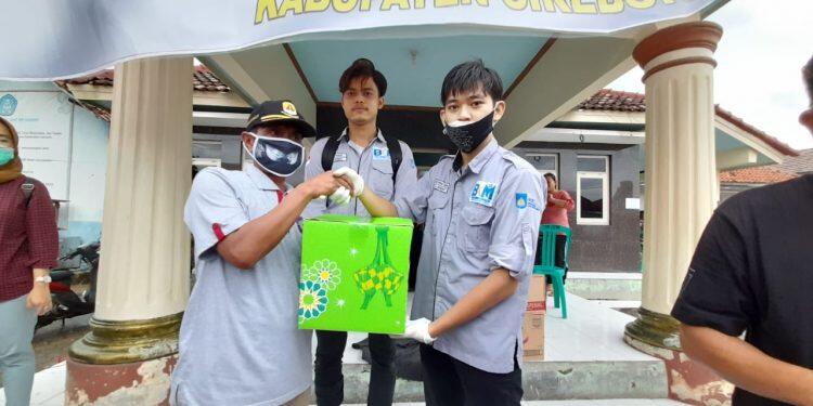 BKM UCIC Kembali Salurkan Bantuan untuk Korban Bencana Puting Beliung