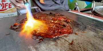 Waroeng Dolan Suguhkan Konsep Live Kitchen