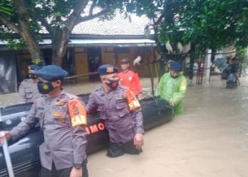 21 Kecamatan Terendam, Pemkab Indramayu Tetapkan Tanggap Darurat Banjir