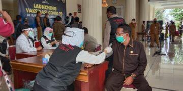 5 Pejabat di Majalengka Gagal Divaksin