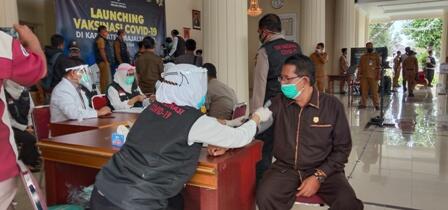 5 Pejabat di Majalengka Gagal Divaksin