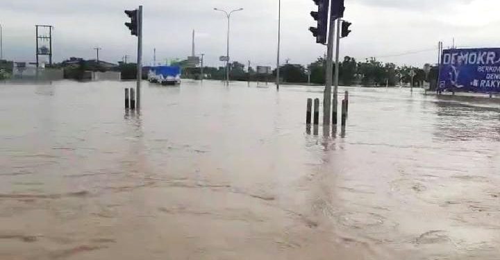 Imbas Banjir, GT Kertajati Tol Cipali Ditutup