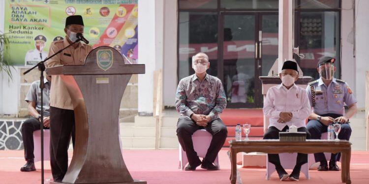 Wagub Jabar Dampingi Wapres Tinjau Korban Banjir di Subang dan Karawang