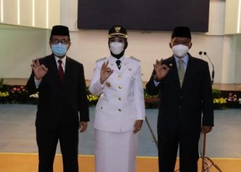 Sah, Ayu Dilantik jadi Wakil Bupati
