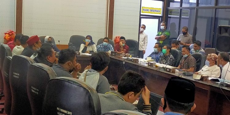 Rapat Audiensi Komisi IV dengan Aliansi LSM Memanas, Komisi IV Dituding Terlibat BPNT