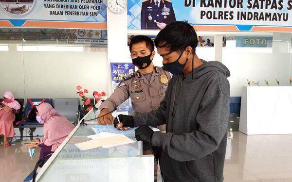 Polres Indramayu melakukan terobosan dalam memberikan pelayanan yang optimal kepada masyarakat.
