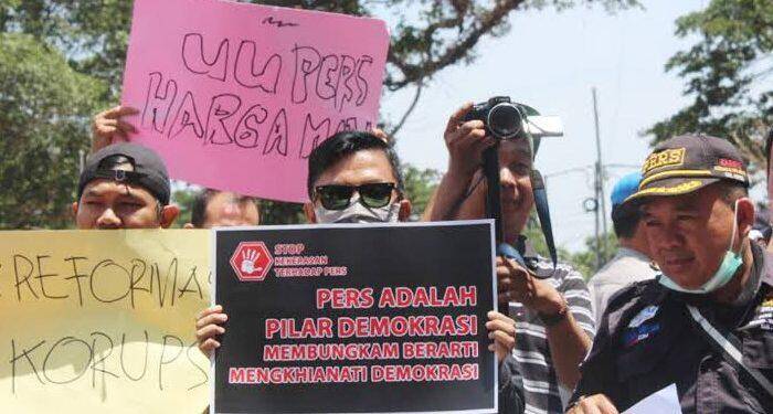 PWI Majalengka Minta Kapolri Sigit Segera Tangkap Pelaku Kekerasan Wartawan di Surabaya