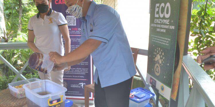 Bentani Hotel Kelola Sampah Organik Jadi Eco Enzime dengan Segudang Manfaat