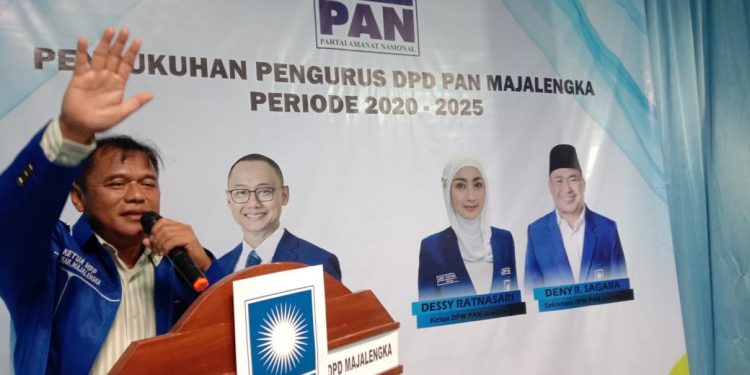 Sepuluh Tahun Tak Terdengar, Kini Tete Sukarsa Kembali ke Rumah Biru