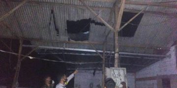 Rumah Warga dan PJU Rusak Akibat Hujan Deras dan Angin Kencang