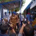Warga Antusias Naik BRT Trans Cirebon