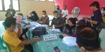Penyaluran BST Berkurang 40 Persen, Pemdes Cikulak Bagikan BSD