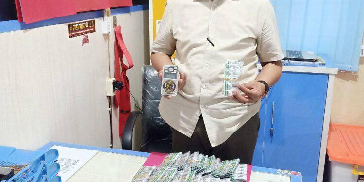 Pengedar Ribuan Obat Terlarang Diringkus Polisi