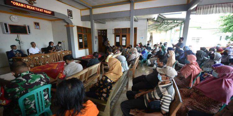 Pertamina Sosialisasi dan Verifikasi Warga Terdampak Insiden Kilang Balongan