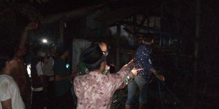 Rumah dan Kandang Kambing Milik Warga Terbakar