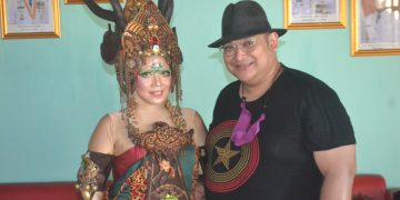 Caruban Carnival Kerap Raih Best Costume di Ajang Internasional