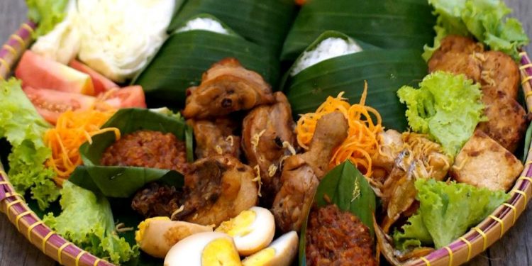 Nikmatnya Hidangan Bukber ala Grage Sangkan, Bisa Pesan Antar