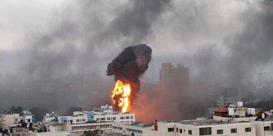 Video Tangisan Bocah di Gaza yang Kehilangan Ayah & Kakaknya dalam Serangan Israel