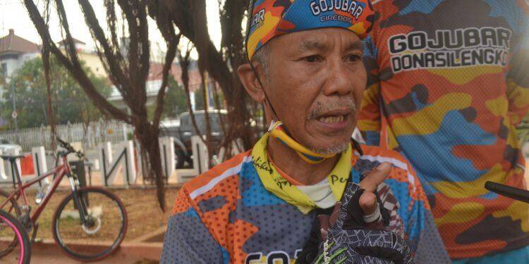 Komunitas Gojubar, Bersepeda Sambil Bersedekah Nasi Bungkus