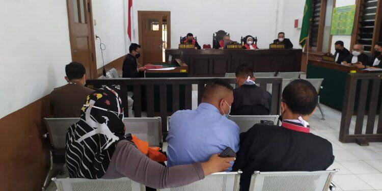 Sidang Pertama, Mantan Kadis LH Ajukan Eksepsi