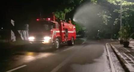 Banyak Kantor Lockdown, Ruas Jalan Perkantoran Sumber Disemprot Disenfektan