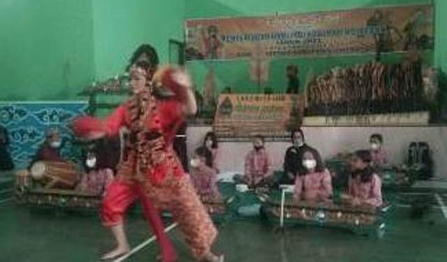 Bangkitkan Pekerja Seni, Disbudarpora Gelar Pentas Seni Budaya