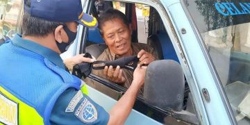 Tidak Kena Ganjil Genap, Masyarakat Diprediksi Naik Angkot