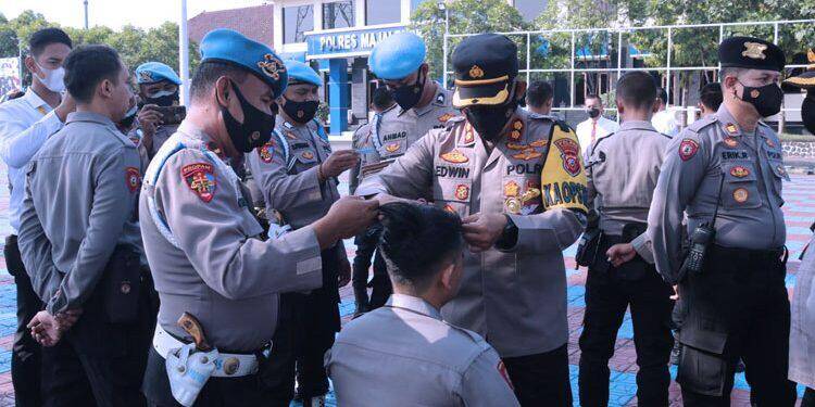 Razia Disiplin, Angota Polisi Harus Berpenampilan Tegas, Rapih Juga Humanis