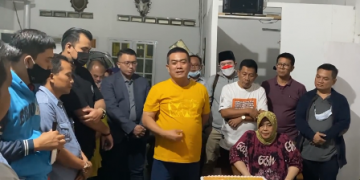 Ultah ke 56, Azis: Saya Bukan Manusia Sempurna