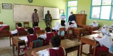 PTM Terbatas, Cek Prokes Sekolah di Kecamatan Kedawung