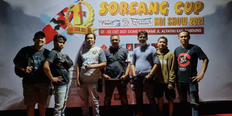 Tim Handling KOICI Antarkan Owner Menjuarai Soreang Koi Show 2021