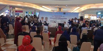 Layanan Capil Kota Cirebon Diserbu Warga