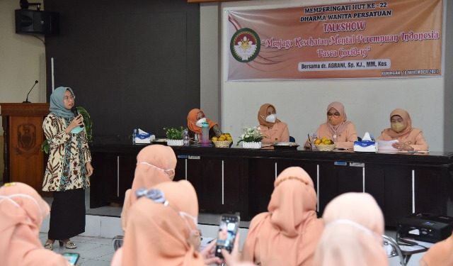 DWP Kuningan Gelar Talkshow Kesehatan Mental Perempuan Pasca Covid -19