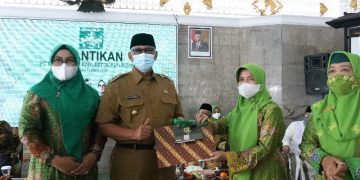 Tuti Kembali Pimpin Muslimat NU Kabupaten Kuningan