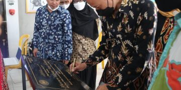 Rektor UMC Resmikan Museum Digital Batik di Trusmi Wetan